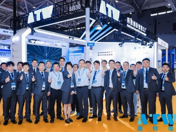 奧特維閃耀亮相SEMI-e 2024，高精尖設(shè)備助力行業(yè)創(chuàng)新